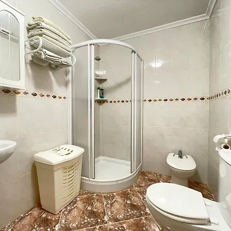 Superior 2 Mins To Playa Del Cura, 3 Bedrooms, 2 Baths, Big Terrace Apartment *
